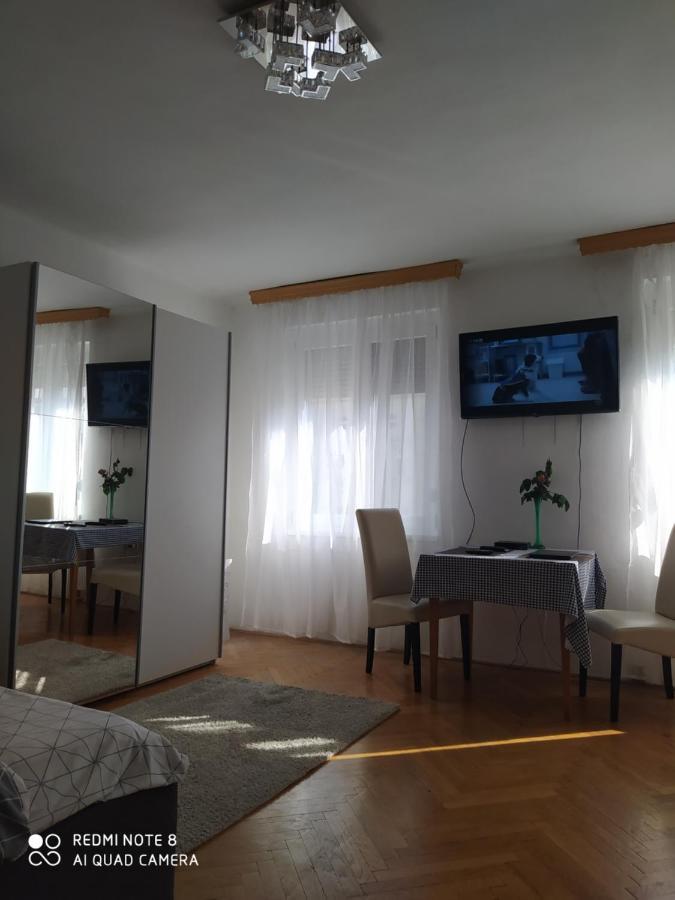 Dom Ter Apartman Appartement Szeged Buitenkant foto